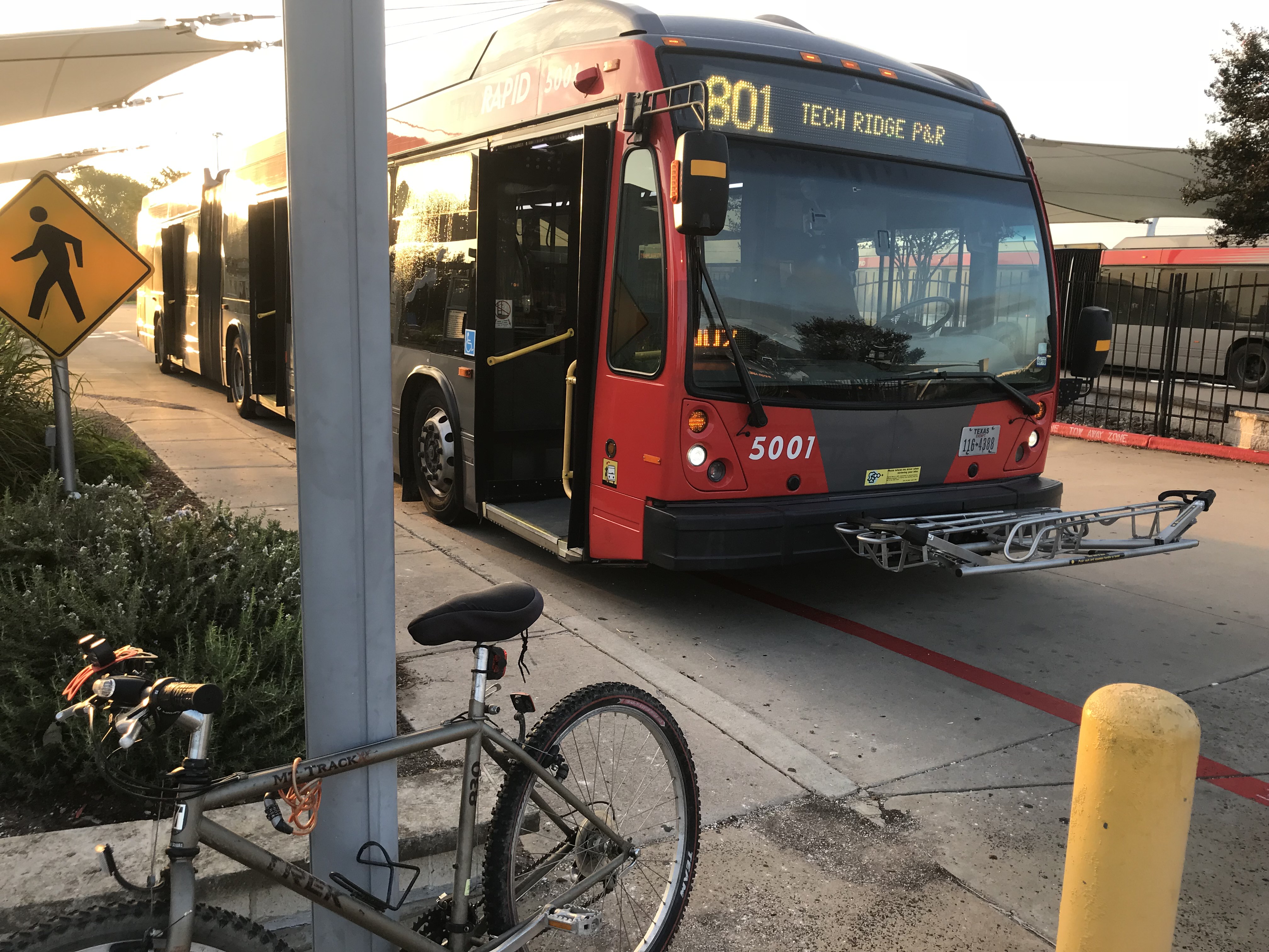 Bike in front of 801 at Tech Ridge